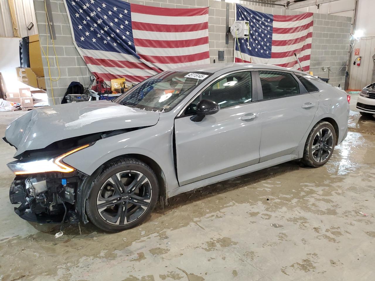 2023 Kia K5 - Image 1