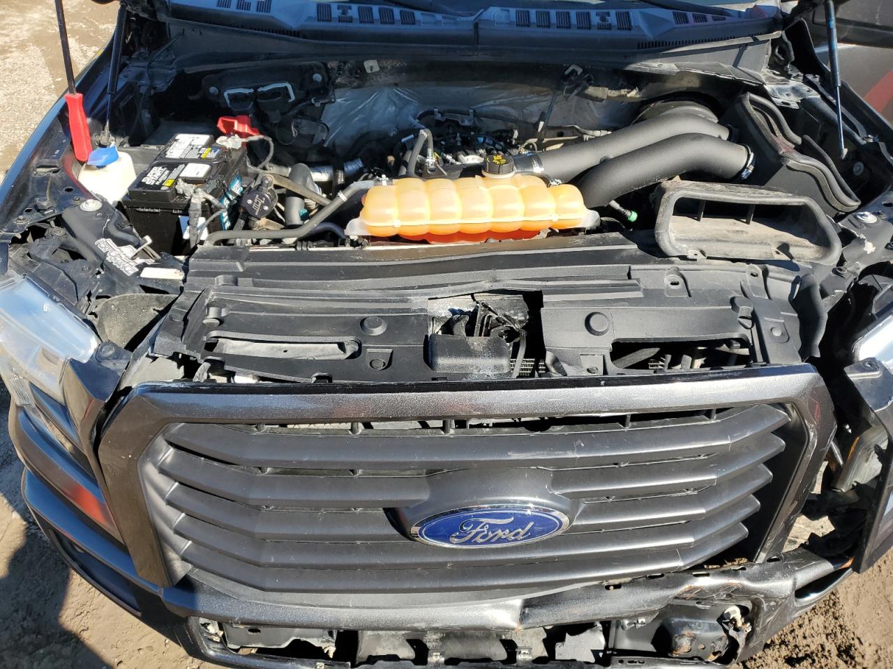 2017 Ford F-150 - Image 11