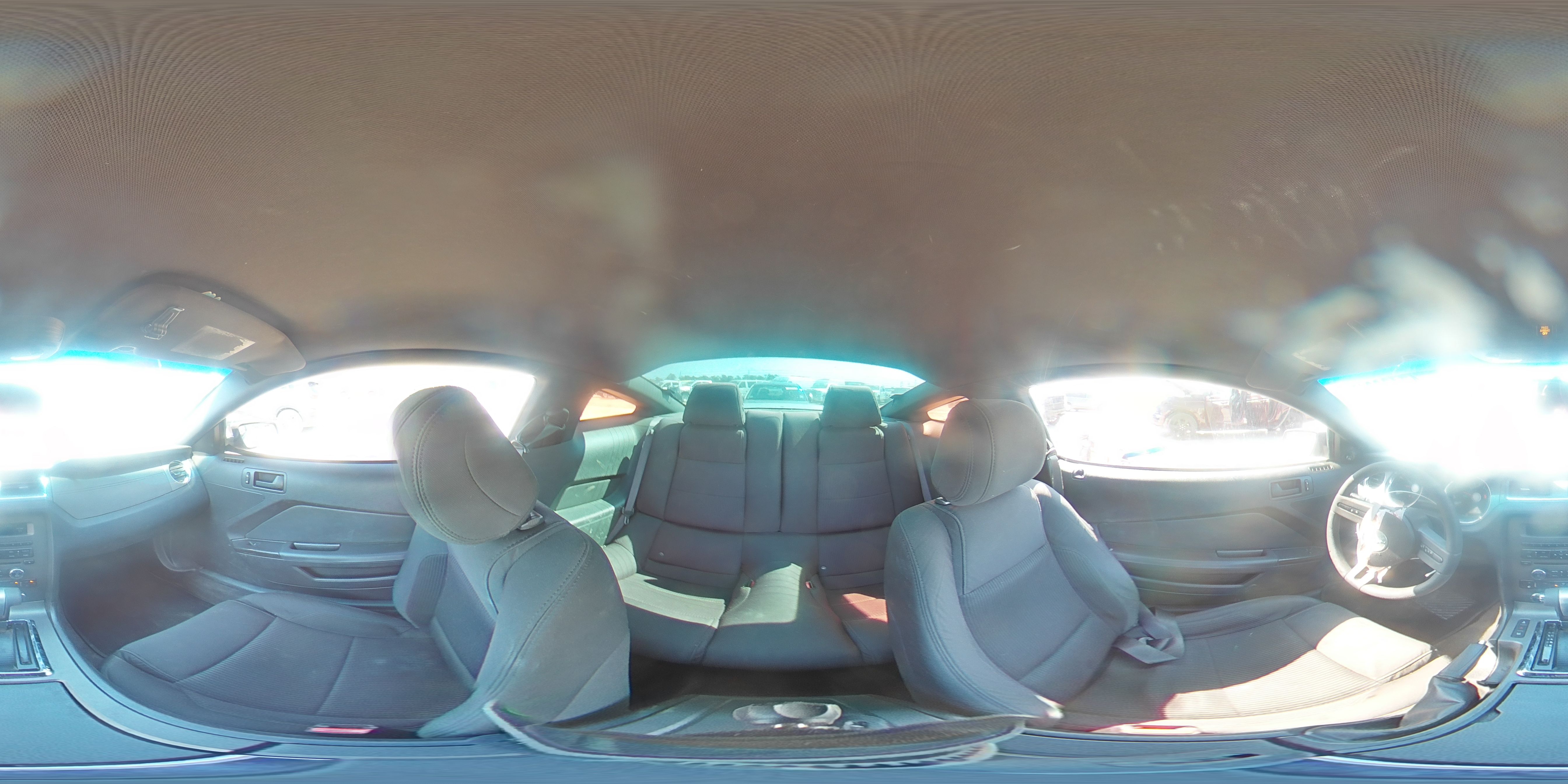 2012 Ford Mustang - Image 13
