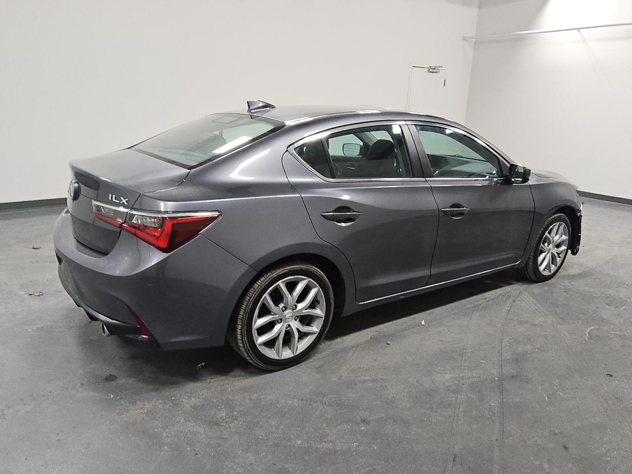 2021 Acura ILX - Image 3