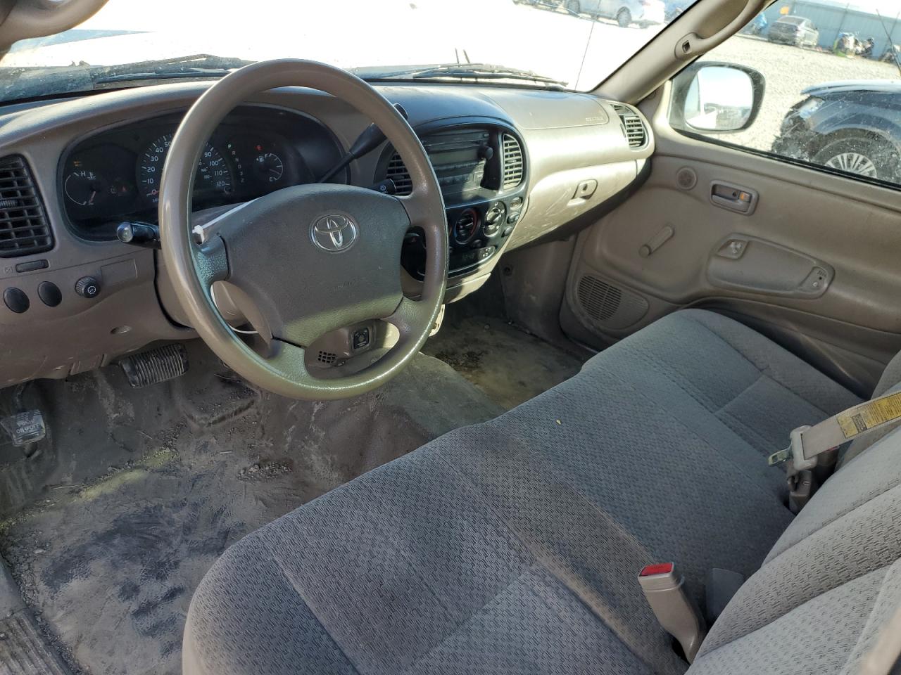 2005 Toyota Tundra - Image 8