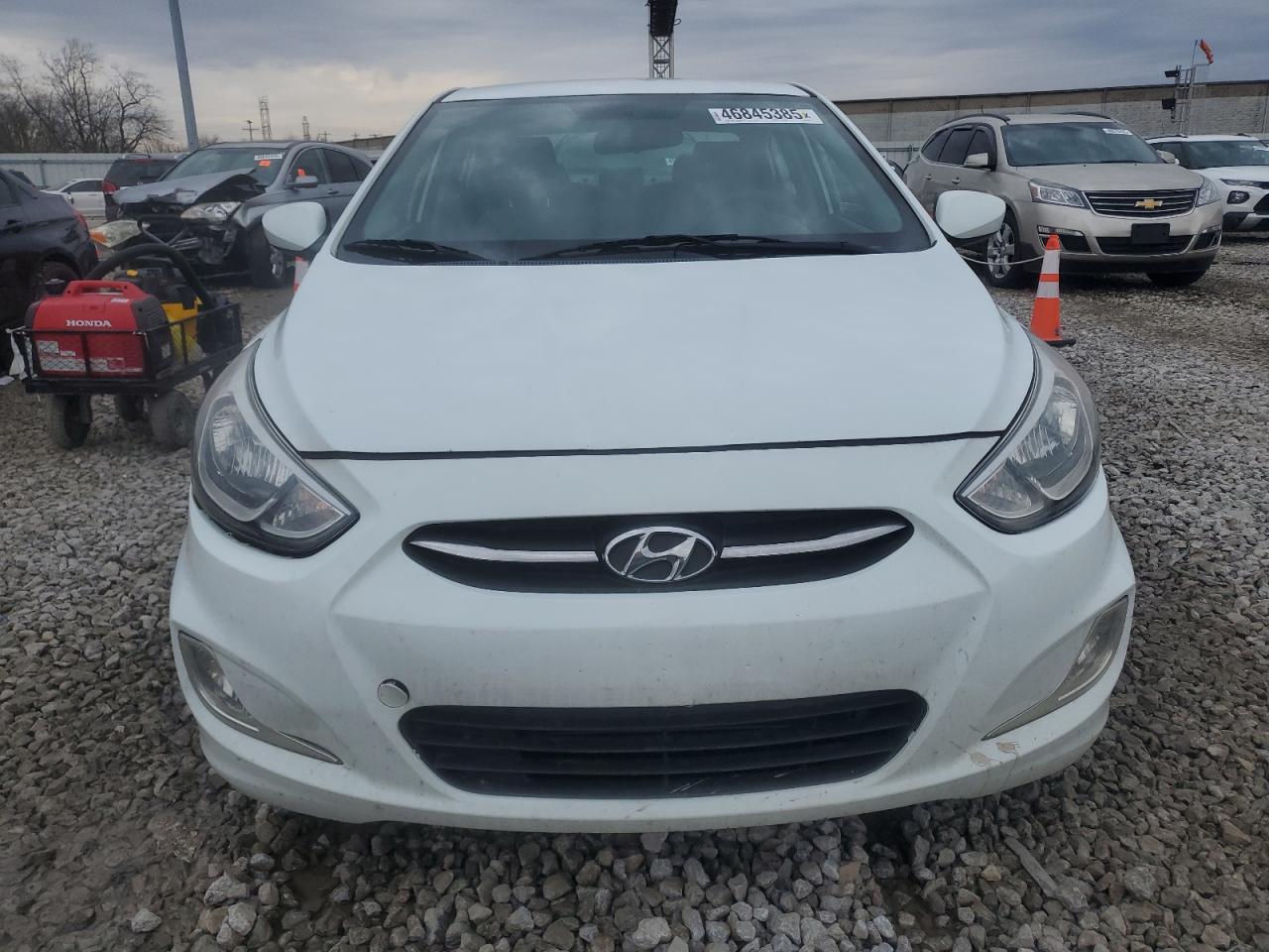 2015 Hyundai Accent - Image 5