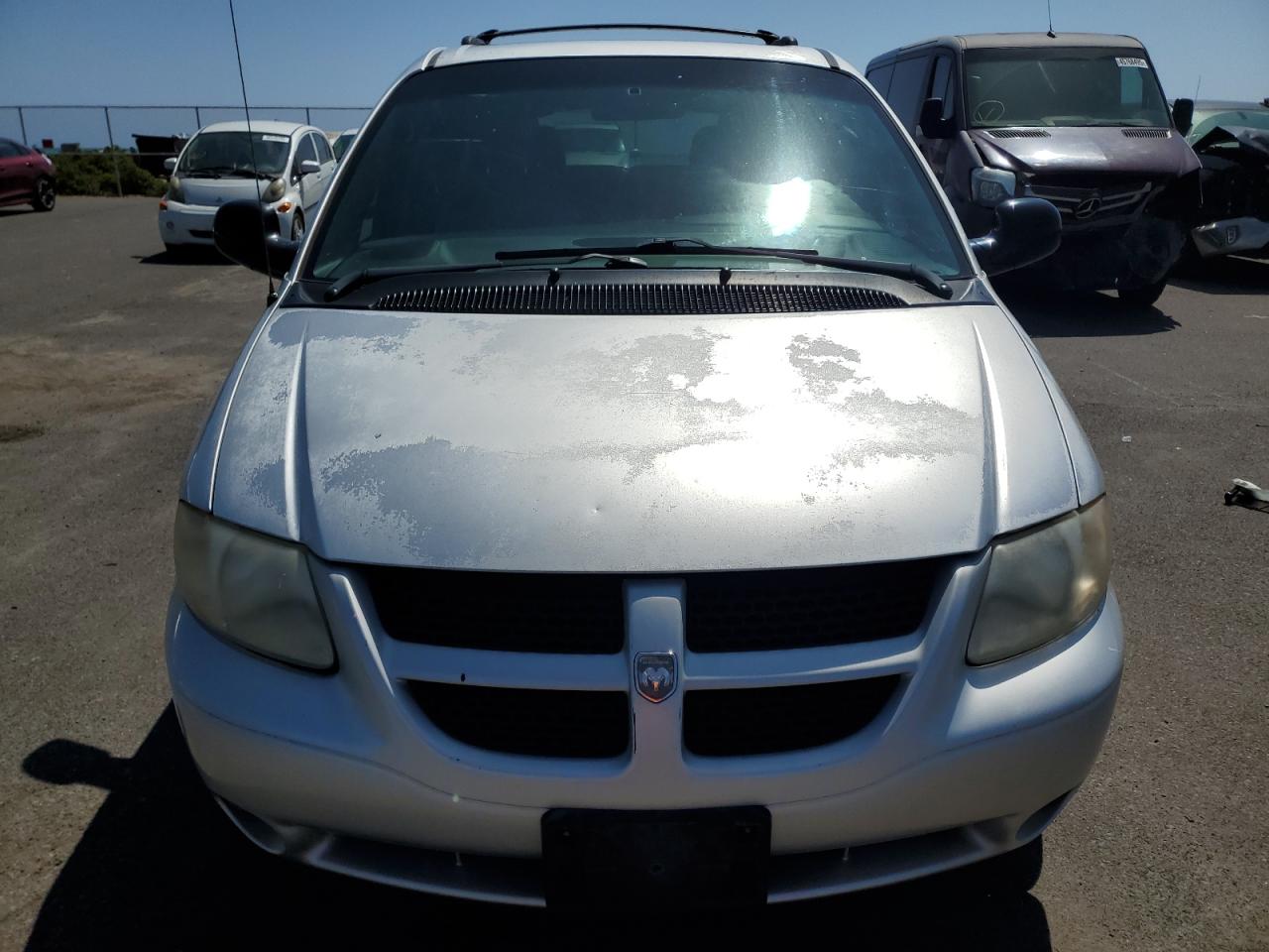 2004 Dodge Caravan - Image 5