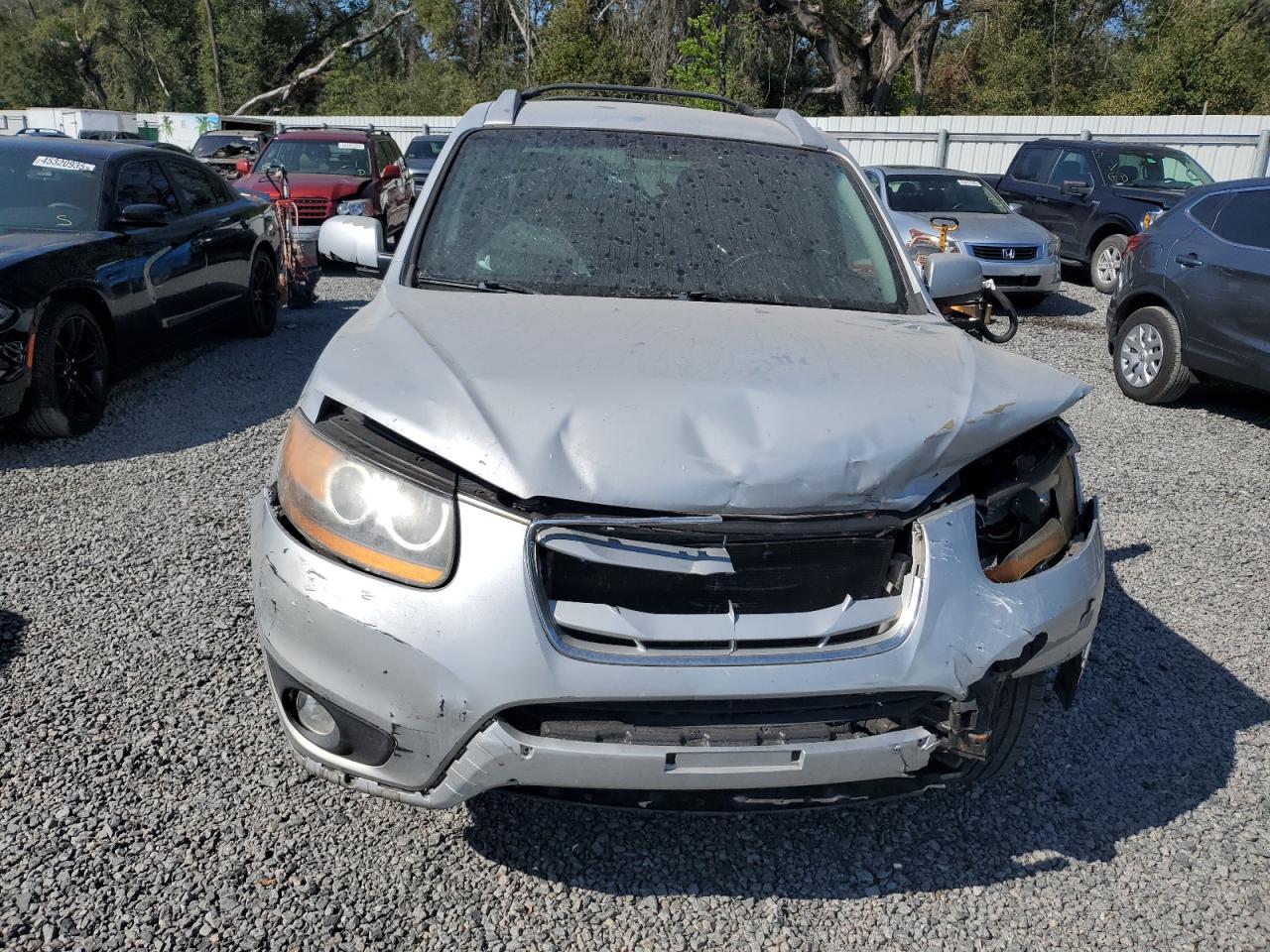 2010 Hyundai Santa Fe - Image 5