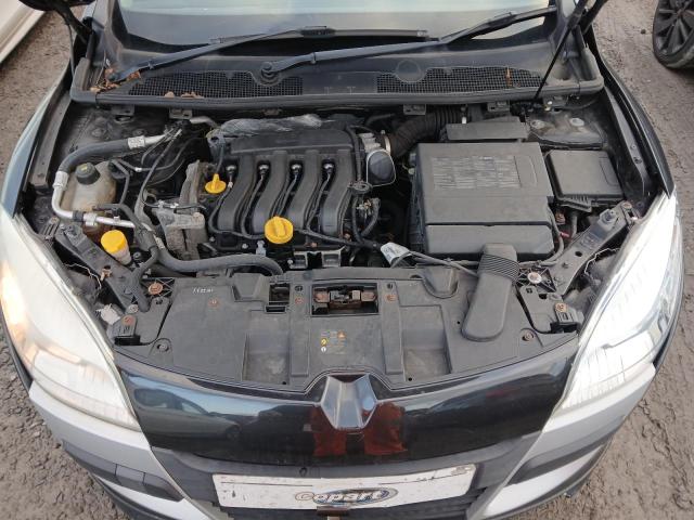 2010 RENAULT MEGANE DYN