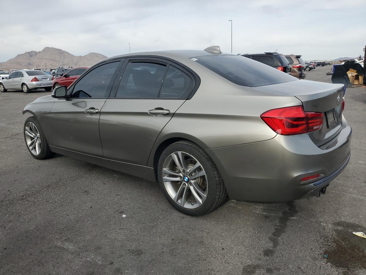 2016 BMW 3er - Image 2