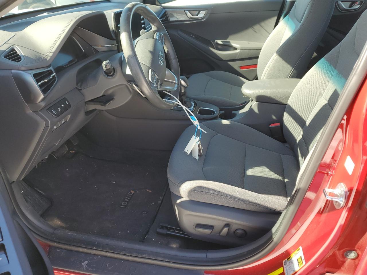 2022 Hyundai IONIQ - Image 7