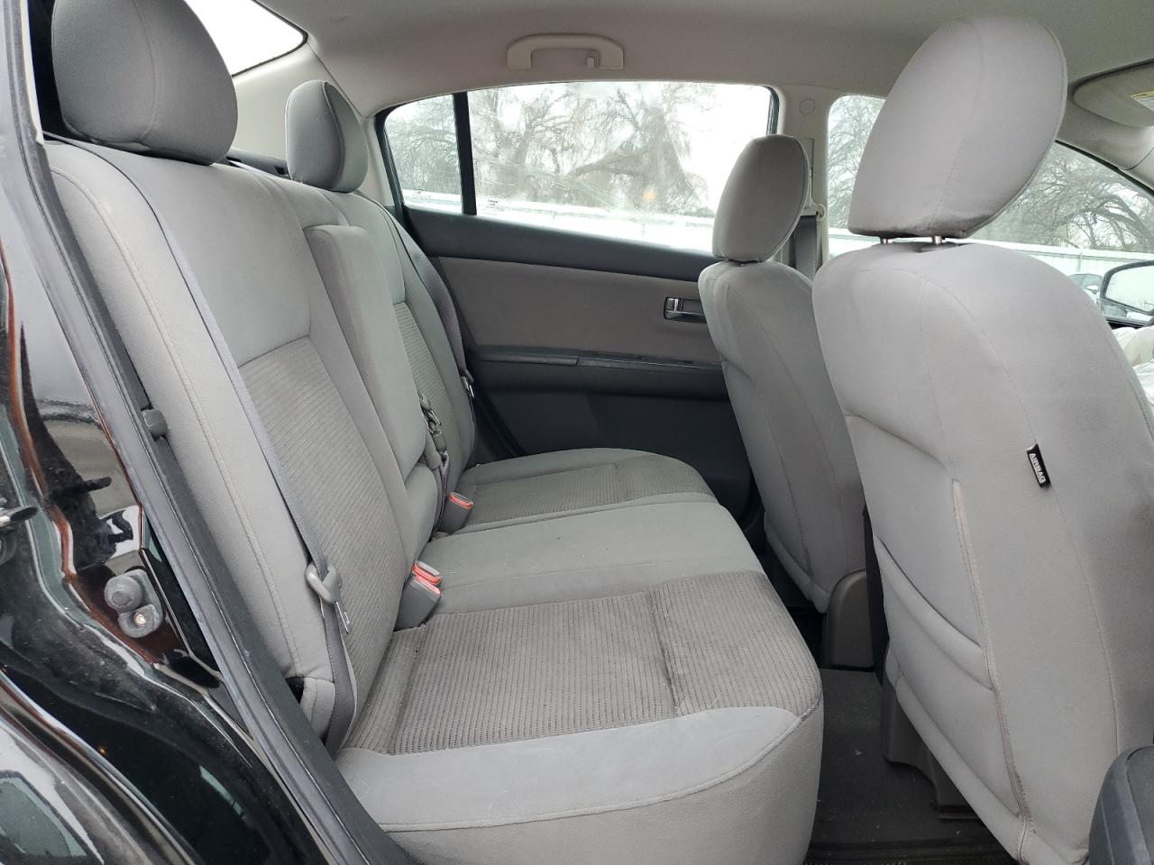 2012 Nissan Sentra - Image 11