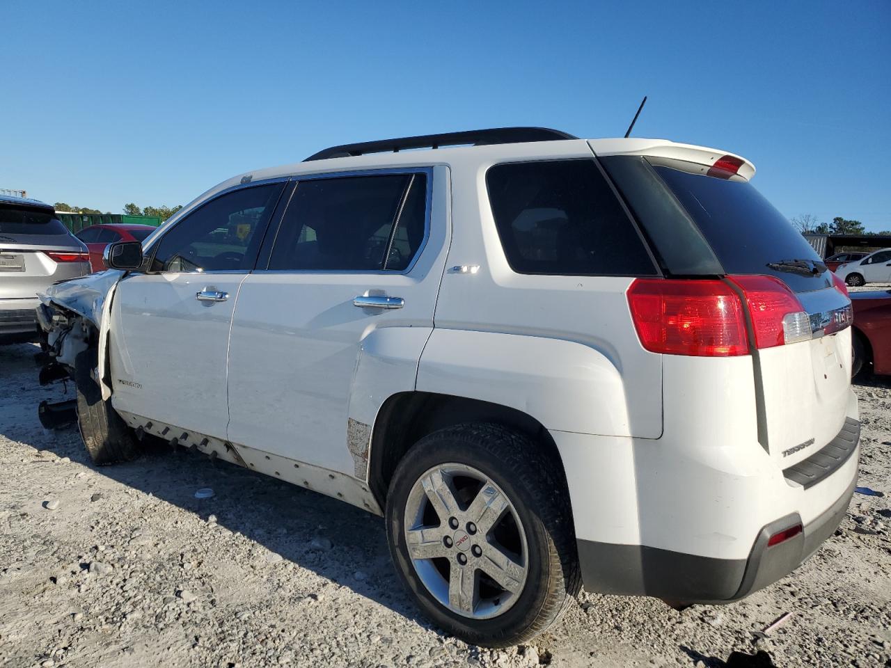 2013 GMC Terrain - Image 2
