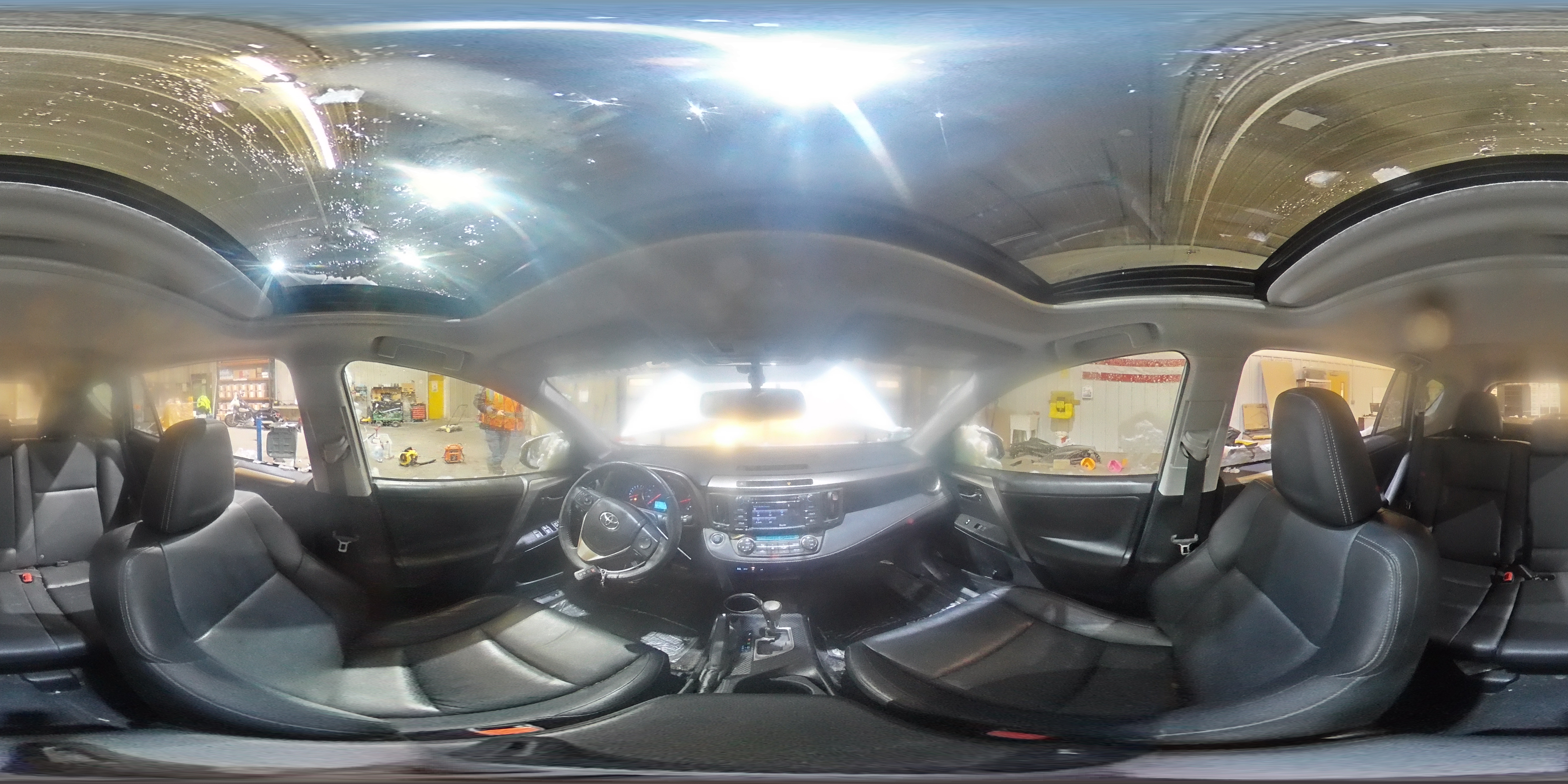 2014 Toyota RAV 4 - Image 14