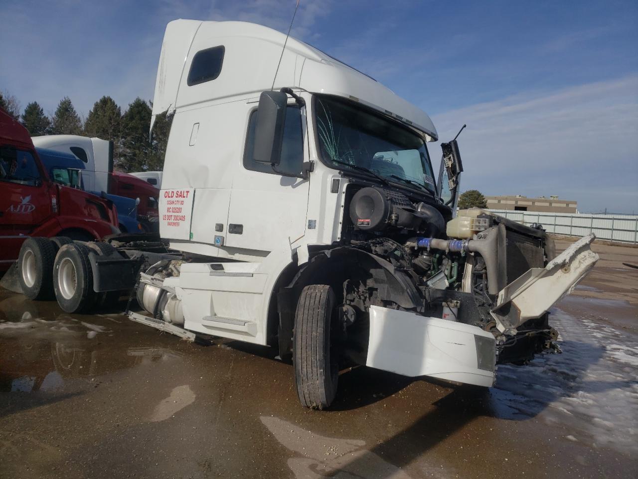 2017 Volvo Vn Semi Truck en Venta en Eldridge, IA - Side
