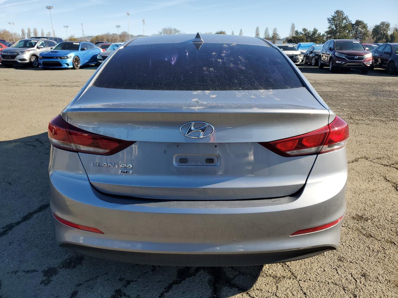 2017 Hyundai Elantra - Image 6