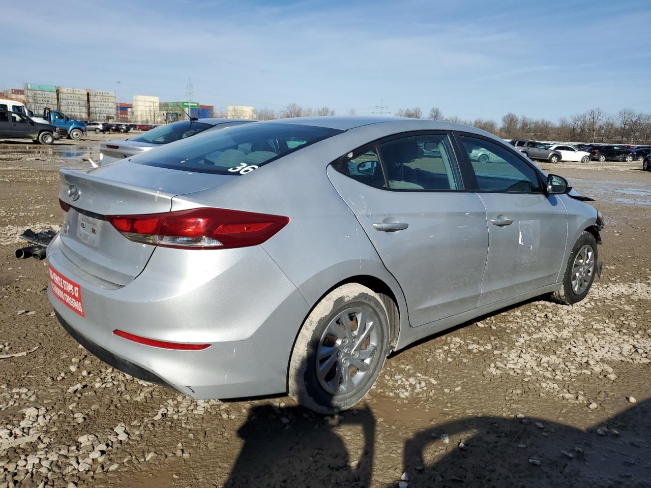 2018 Hyundai Elantra - Image 3