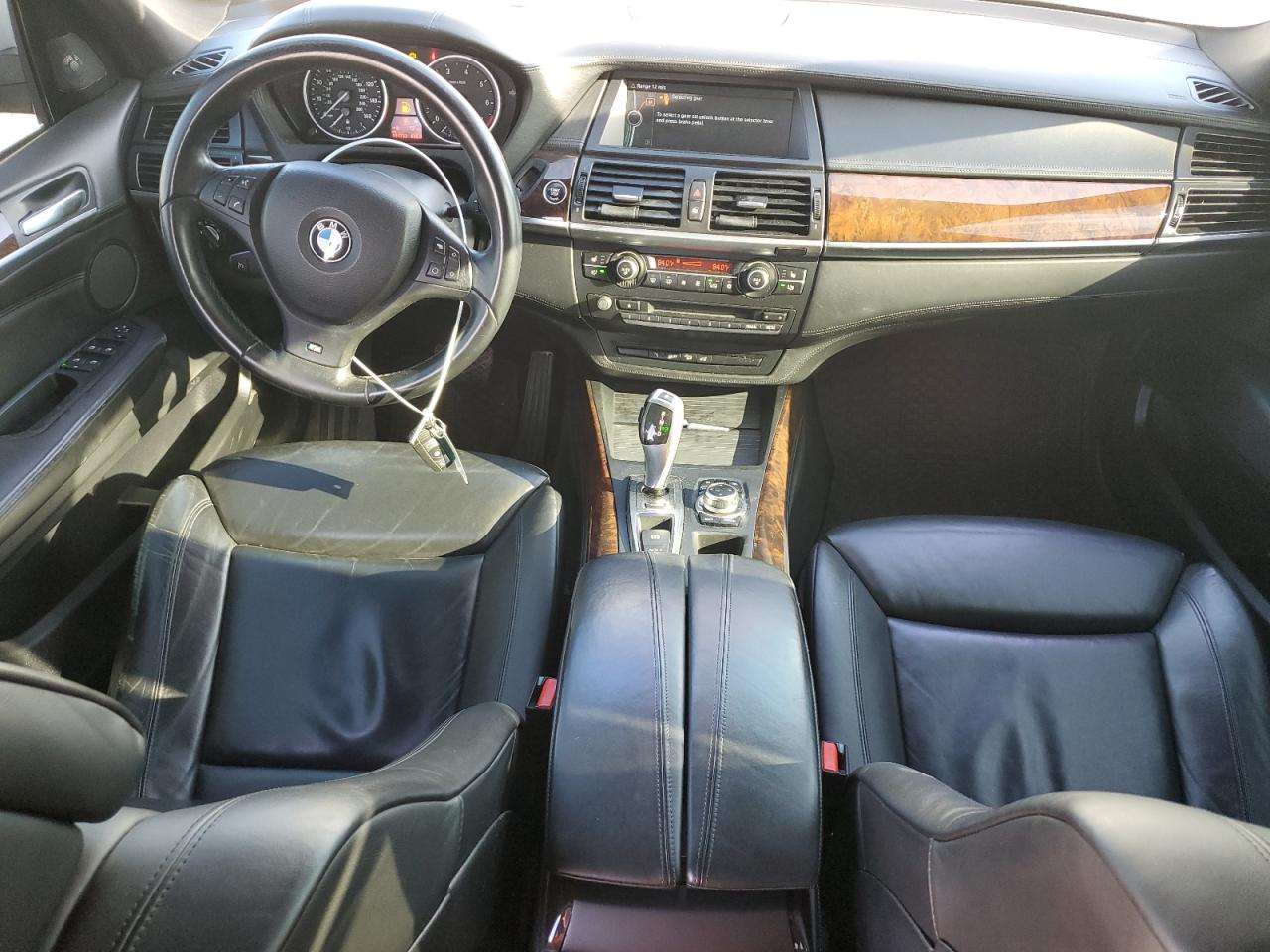 2010 BMW X5 - Image 8