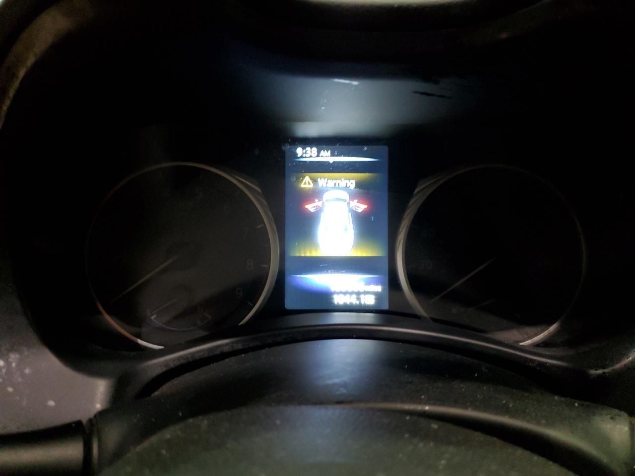 2015 Infiniti Q50 - Image 9