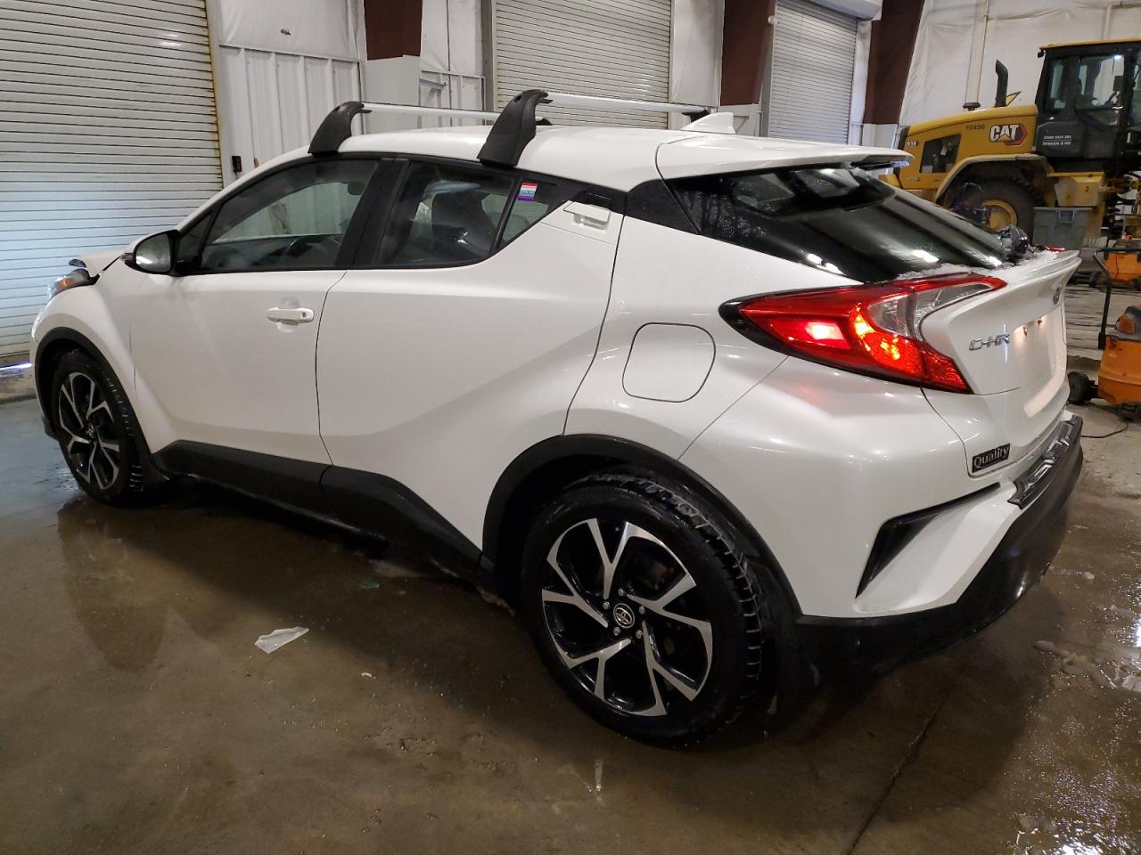 2018 Toyota C-HR - Image 2