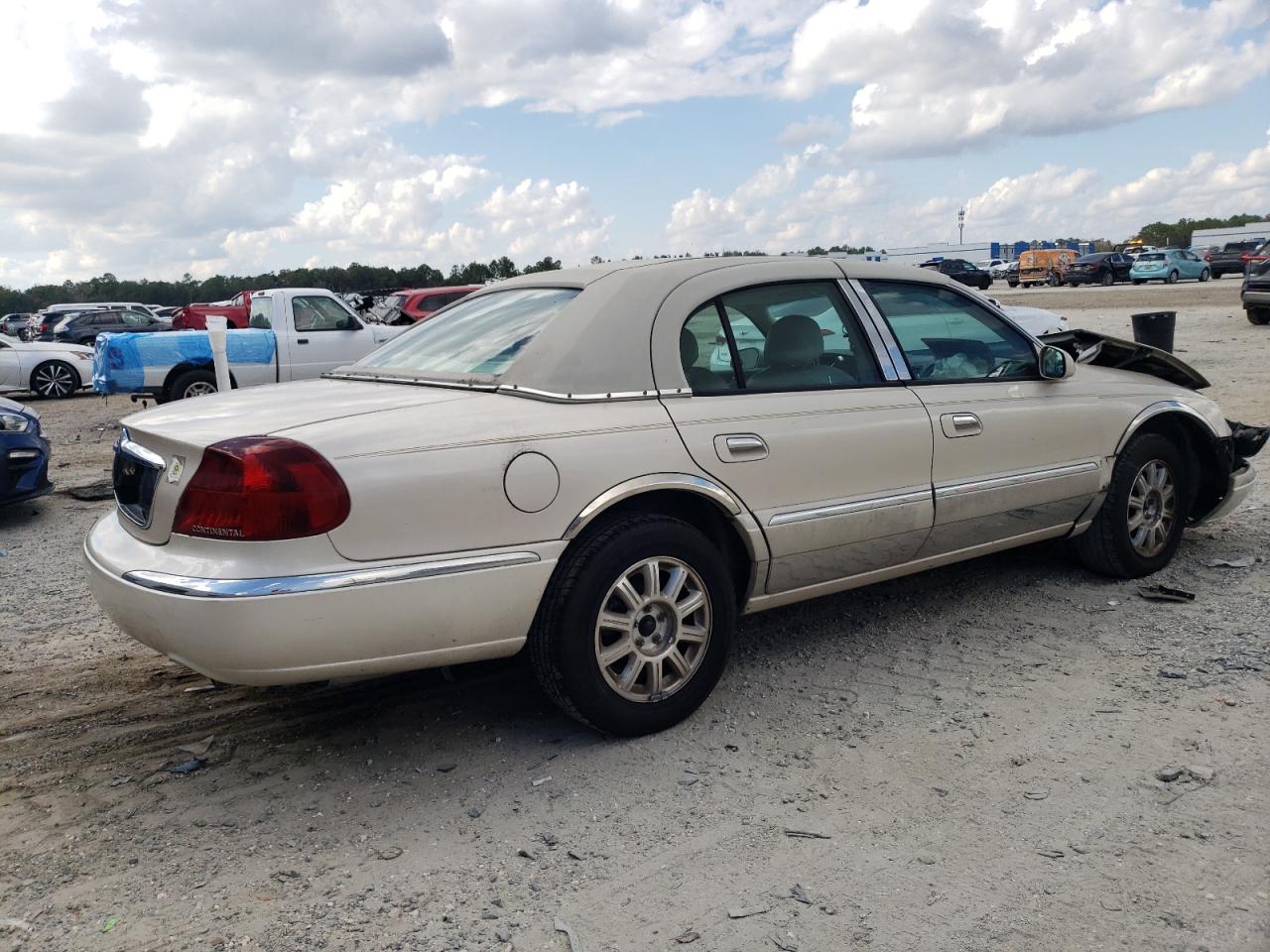 2001 Lincoln Continental - Image 3