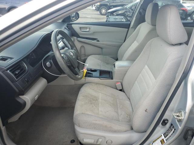 TOYOTA CAMRY 2015 Серебристый