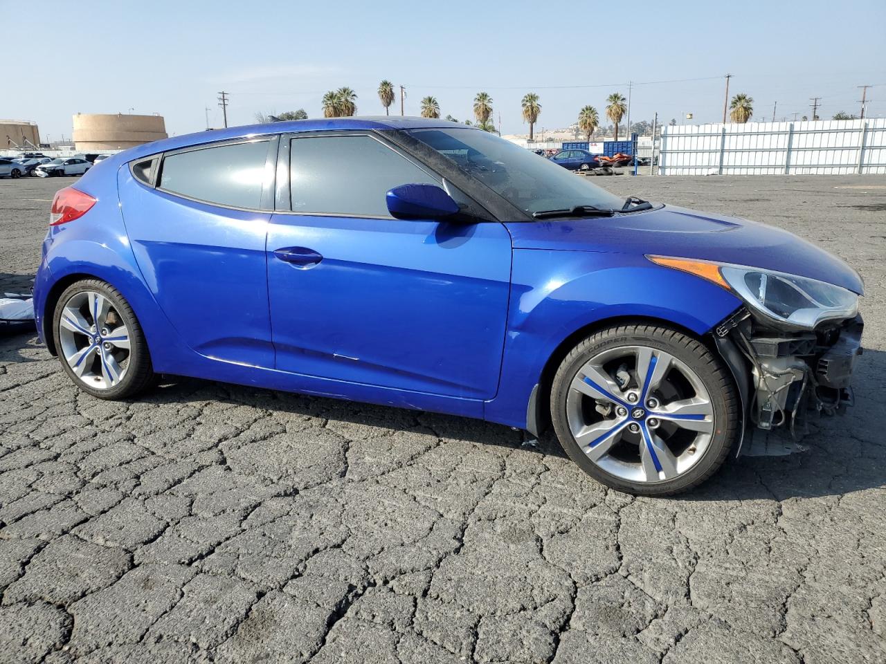 2012 Hyundai Veloster - Image 4