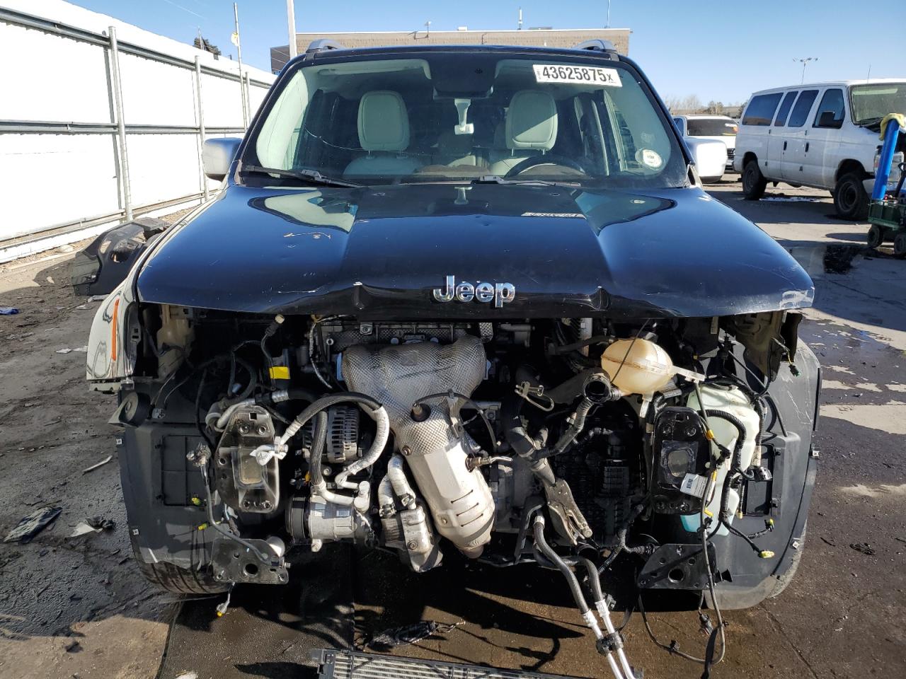 2015 Jeep Renegade - Image 5