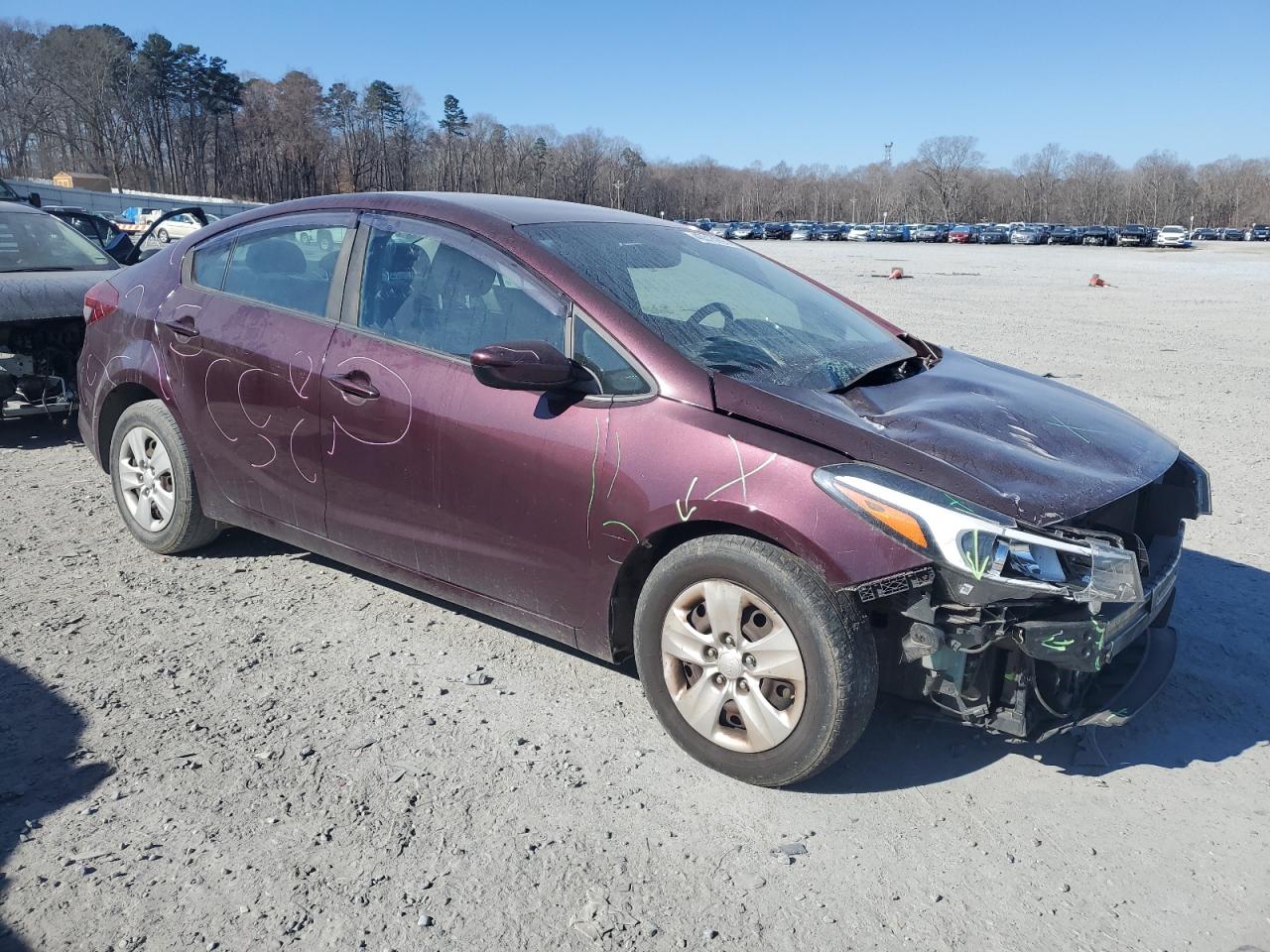 2017 Kia Forte - Image 4