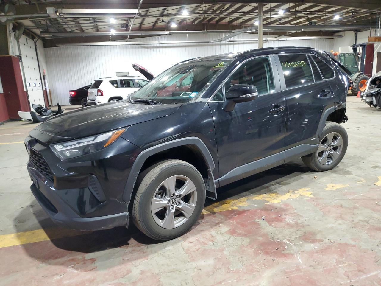 2022 Toyota RAV 4 - Image 1