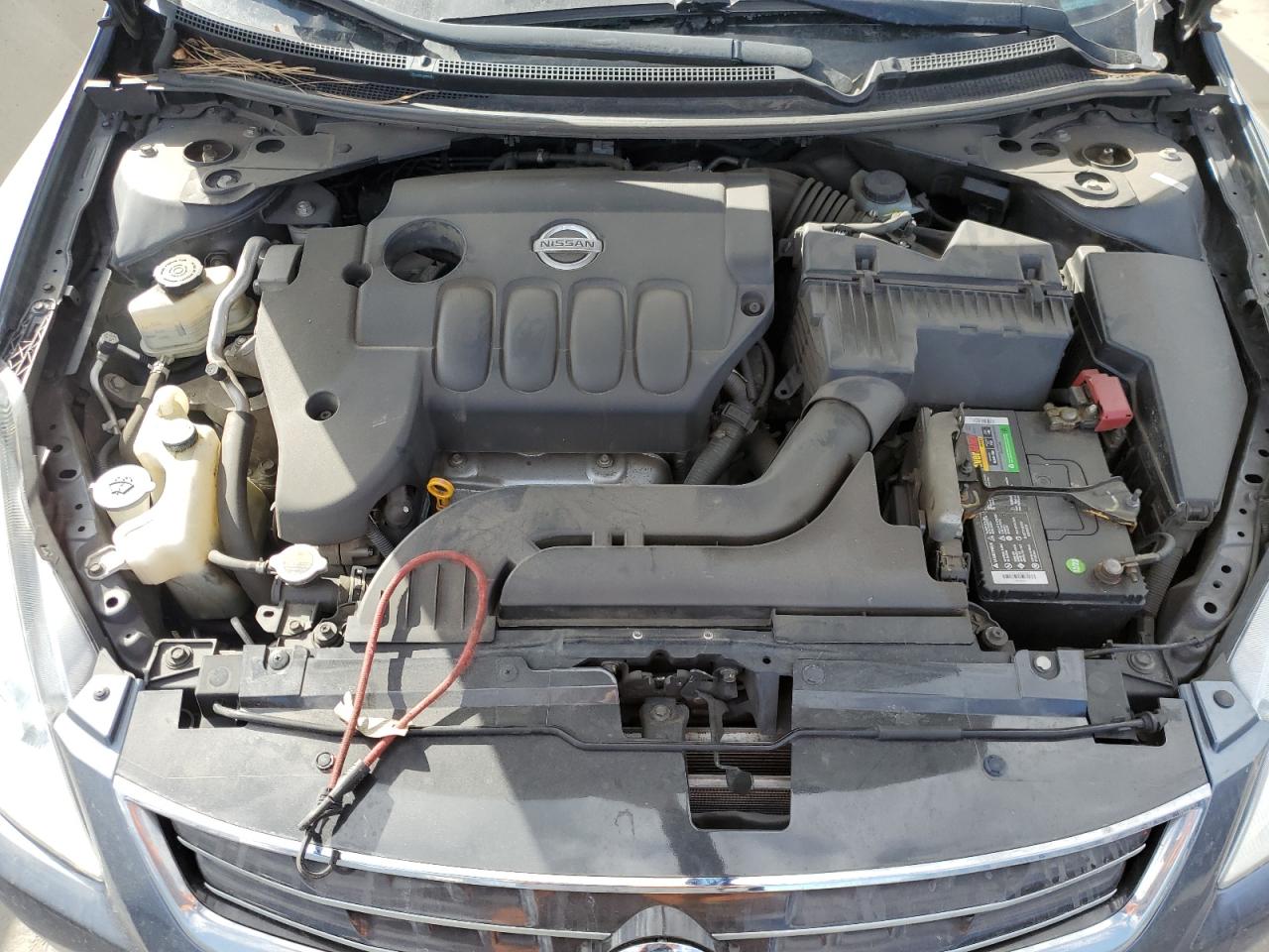 2012 Nissan Altima - Image 11
