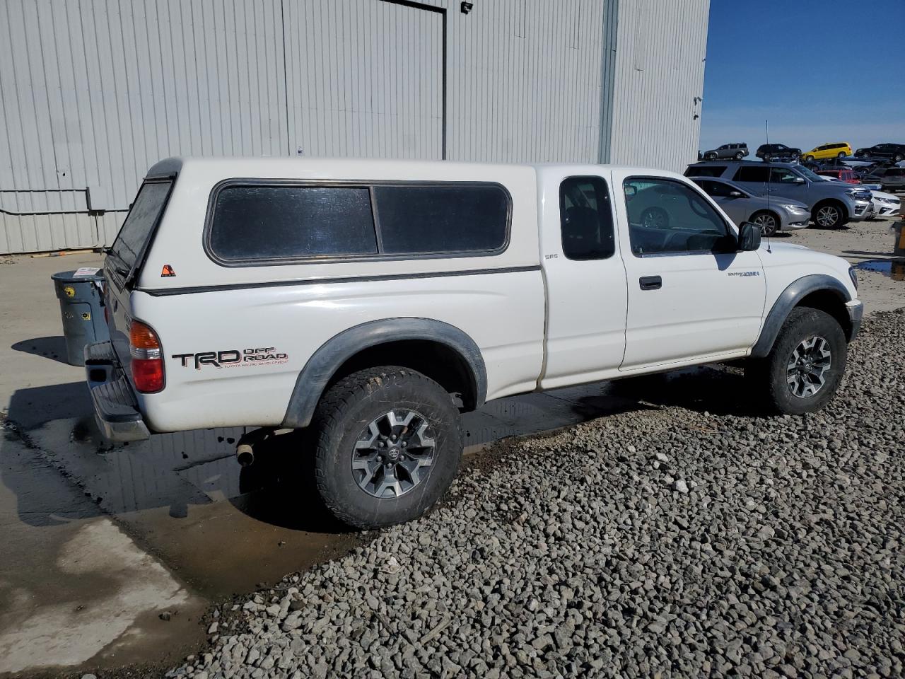 2002 Toyota Tacoma - Image 3