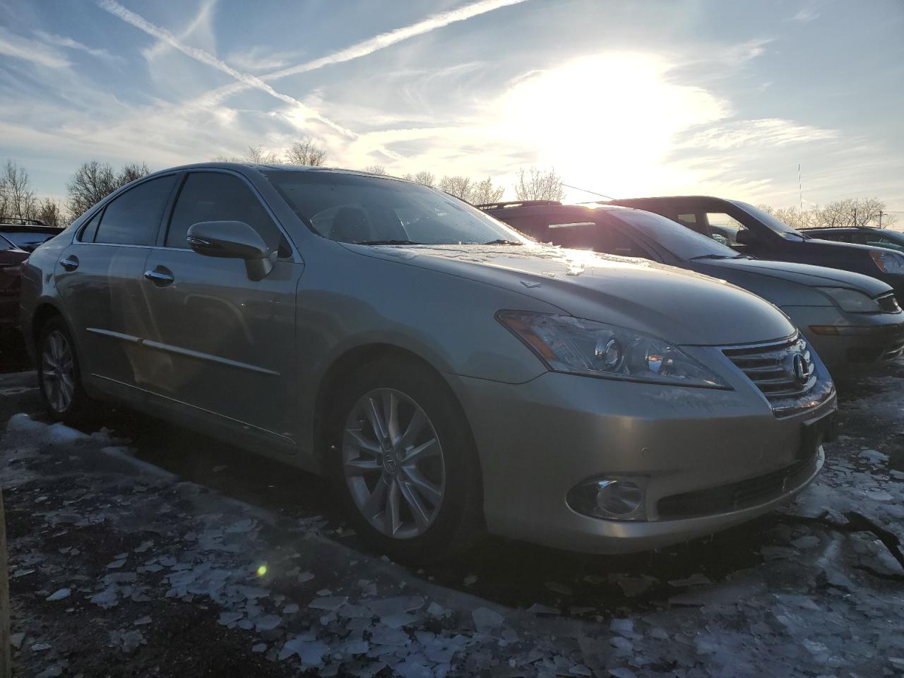 2011 Lexus ES - Image 4