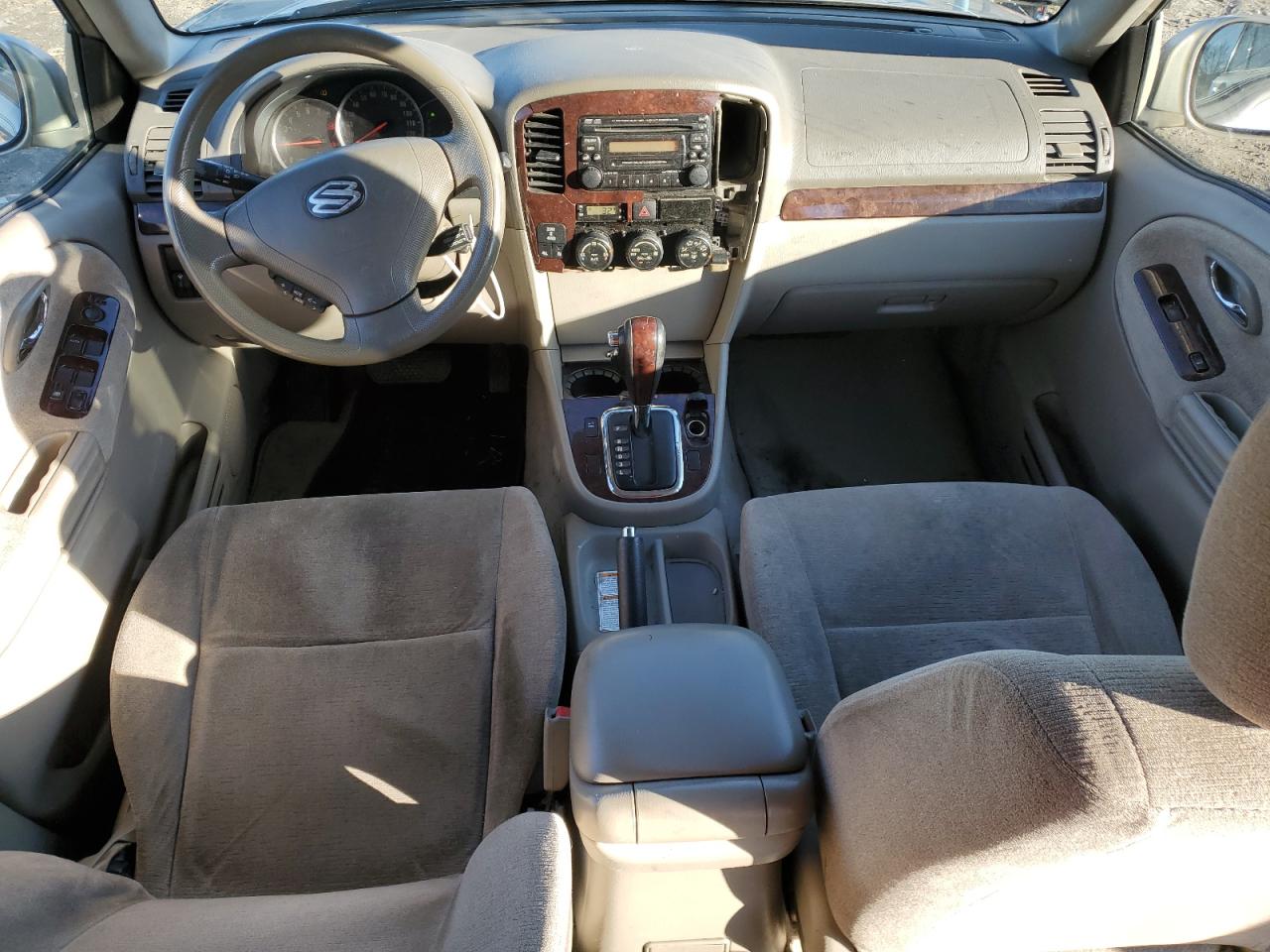 2005 Suzuki XL7 - Image 8
