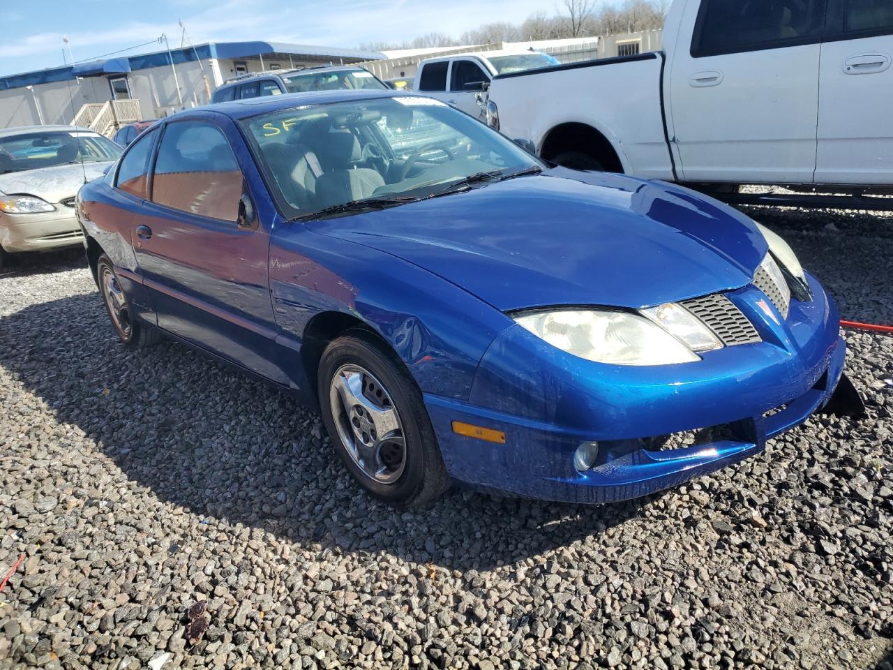 2004 Pontiac Sunfire - Image 4