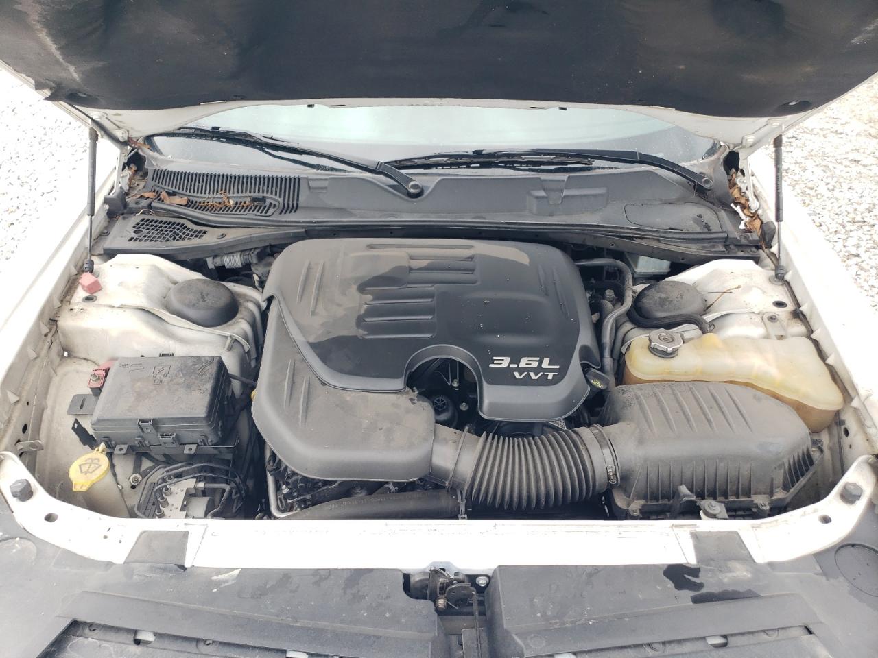 2019 Dodge Challenger - Image 11