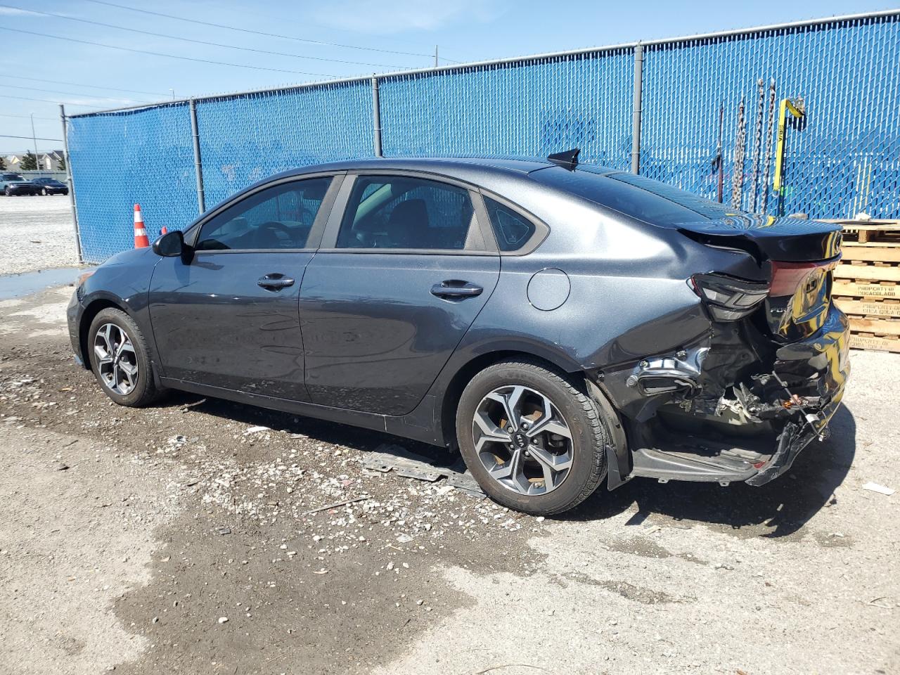 2019 Kia Forte - Image 2
