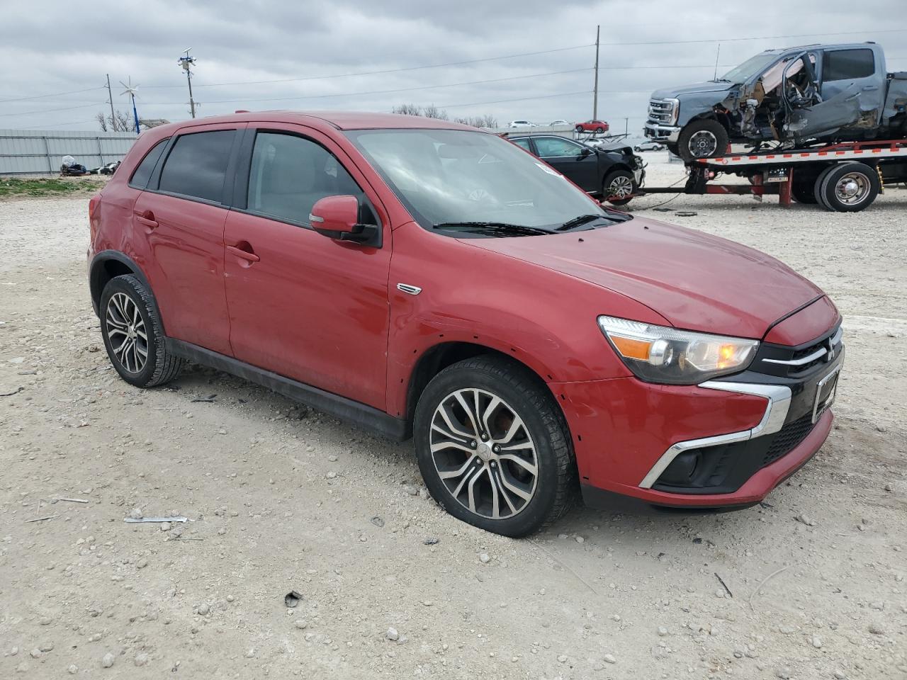 2019 Mitsubishi Outlander - Image 4