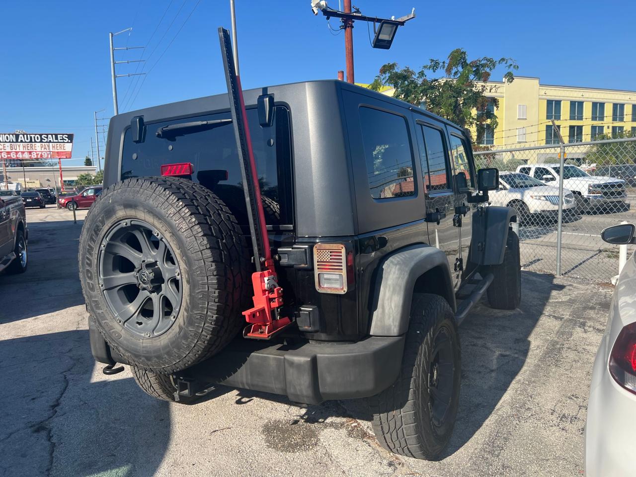 2010 Jeep Wrangler - Image 4