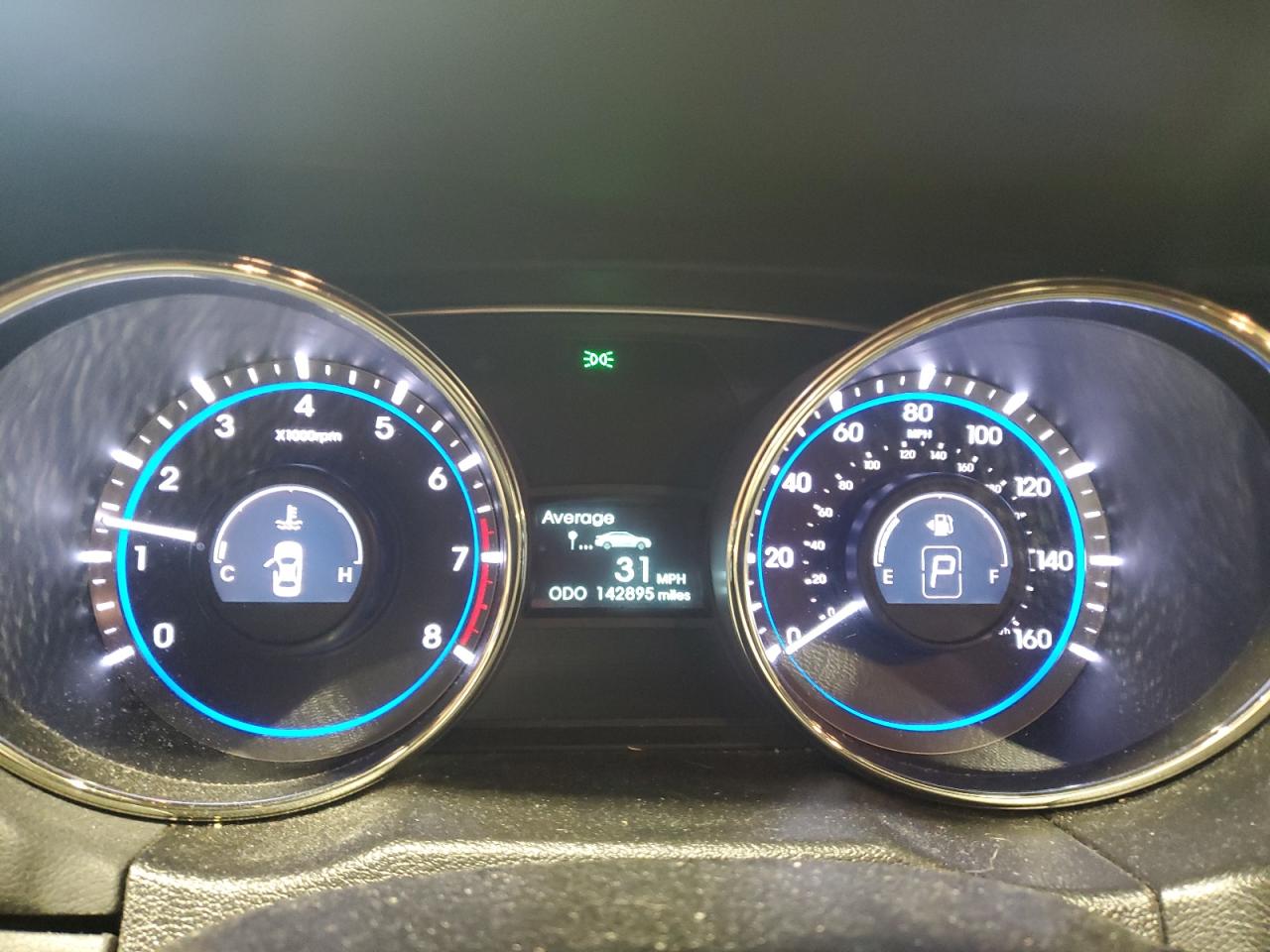 2012 Hyundai Sonata - Image 9