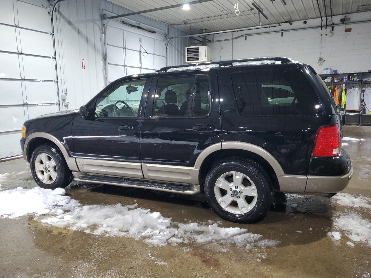 2003 Ford Explorer - Image 2