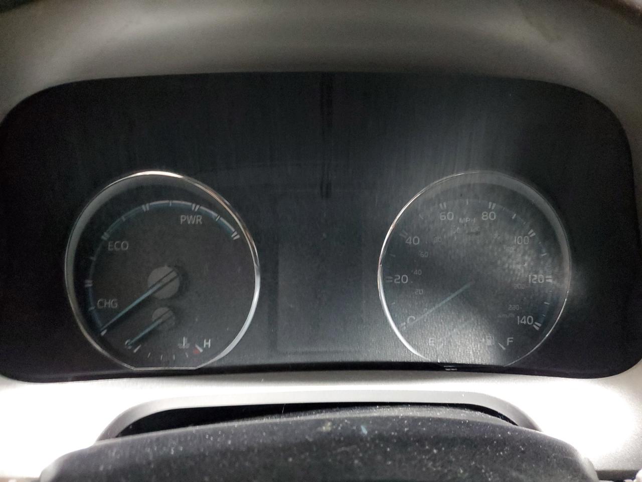 2017 Toyota RAV 4 - Image 9