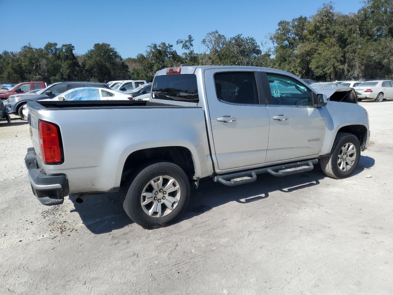 2016 Chevrolet Colorado - Image 3