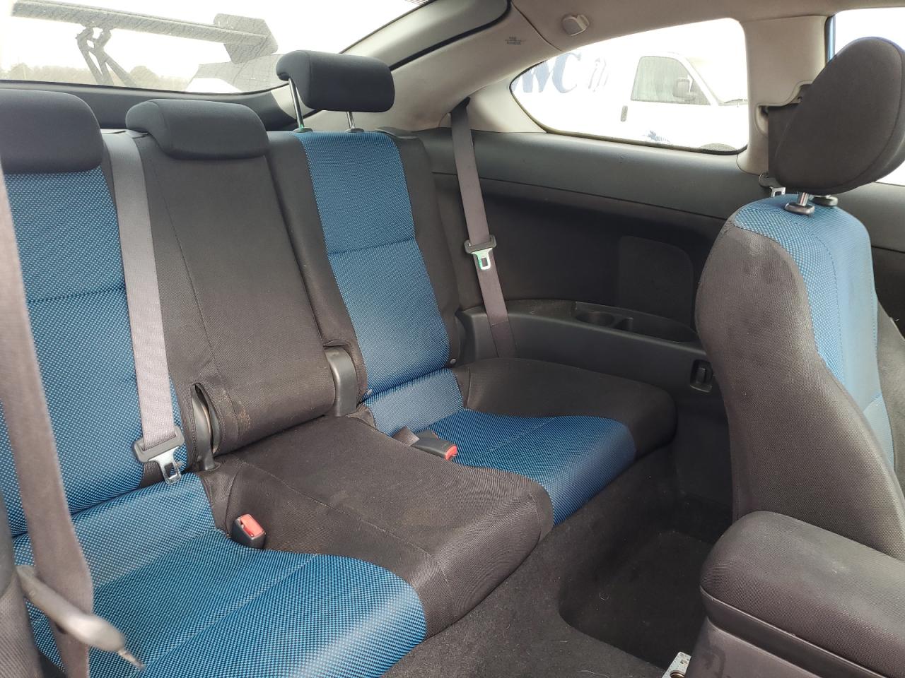 2010 Toyota tC - Image 10