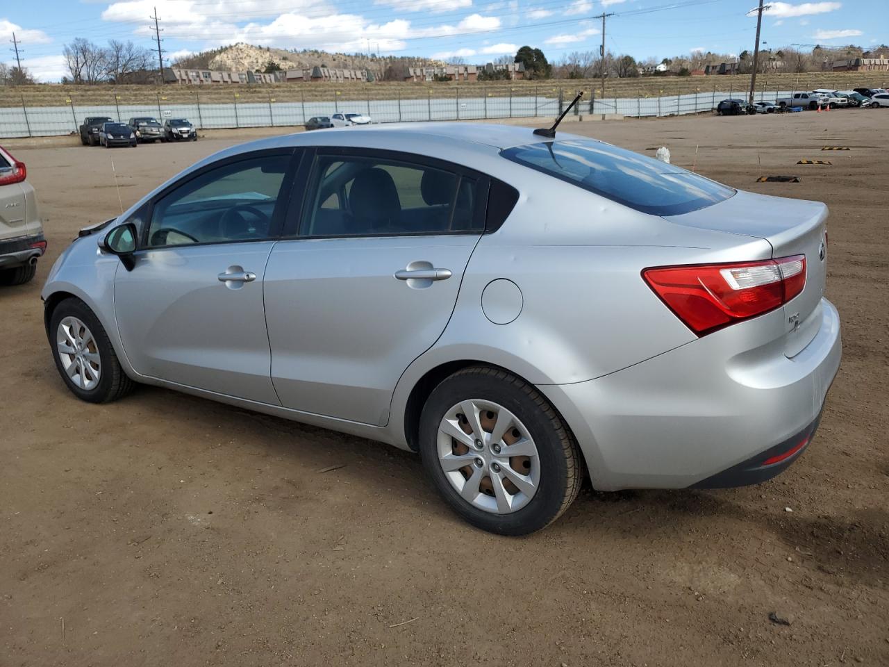 2015 Kia Rio - Image 2