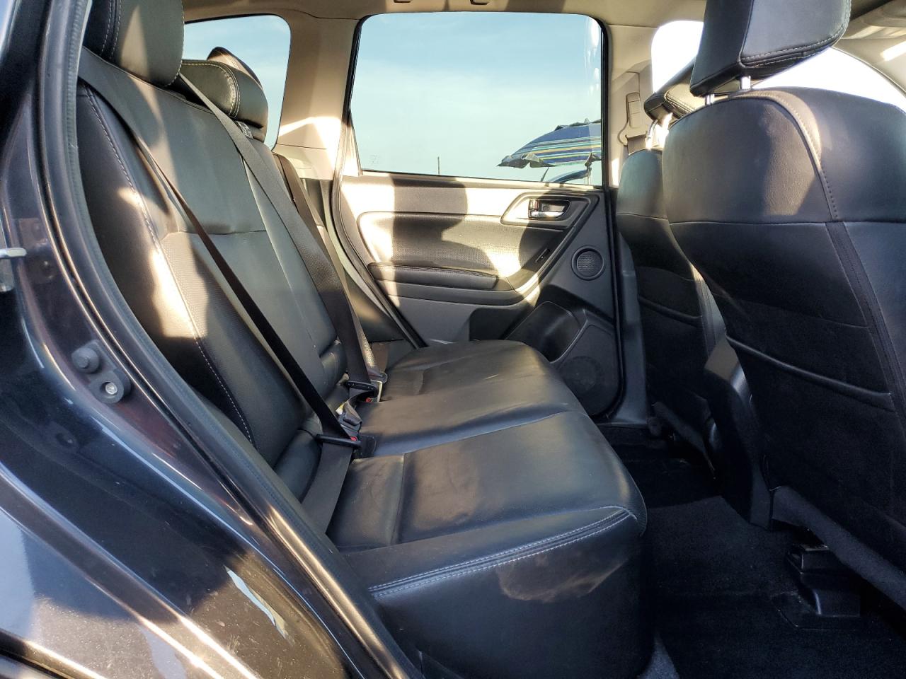 2016 Subaru Forester - Image 11