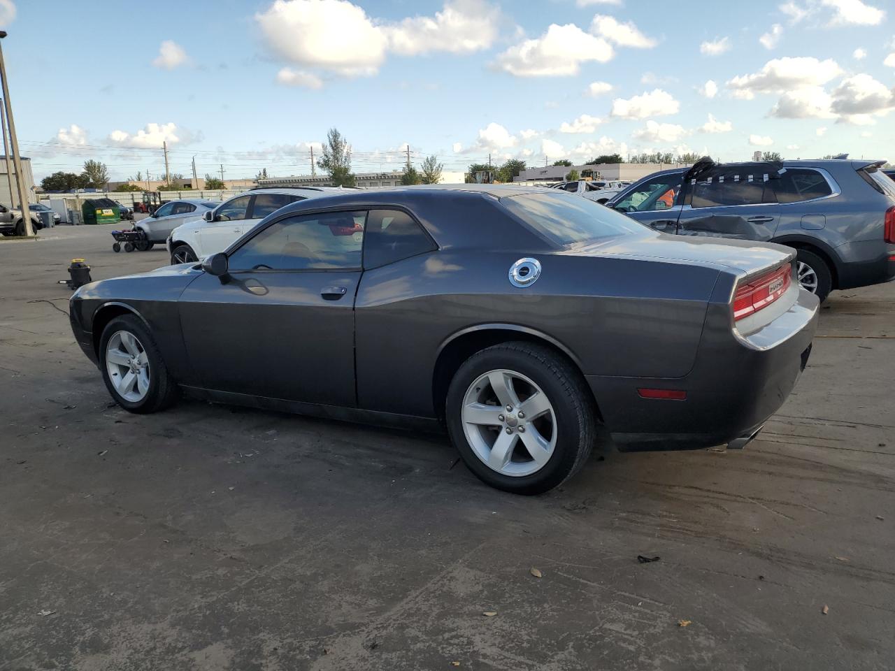 2014 Dodge Challenger - Image 2