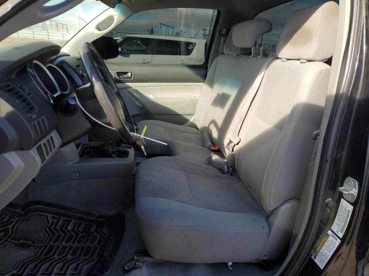 2005 Toyota Tacoma - Image 7