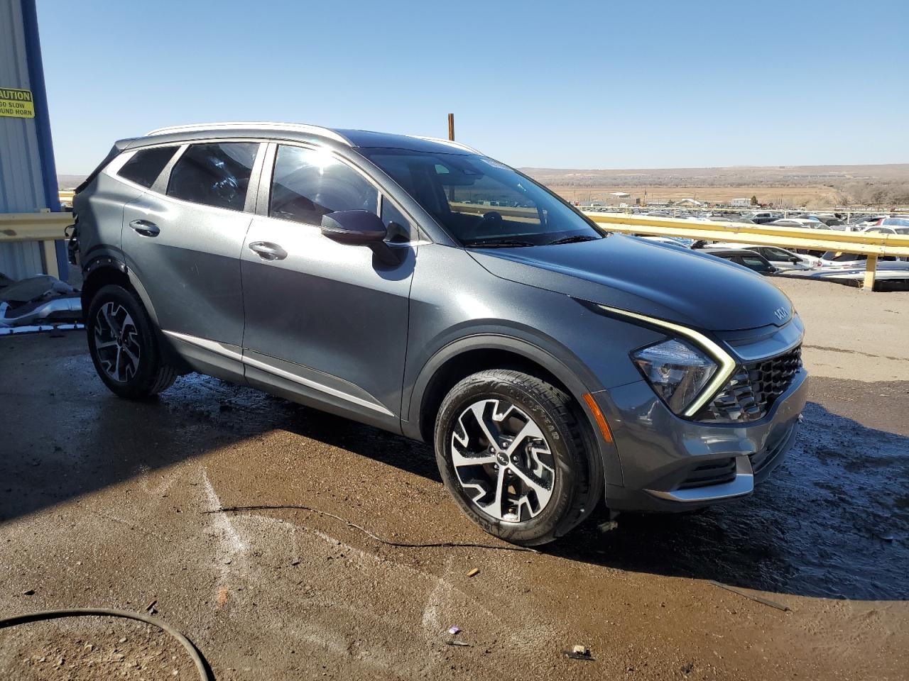 2023 Kia Sportage - Image 4