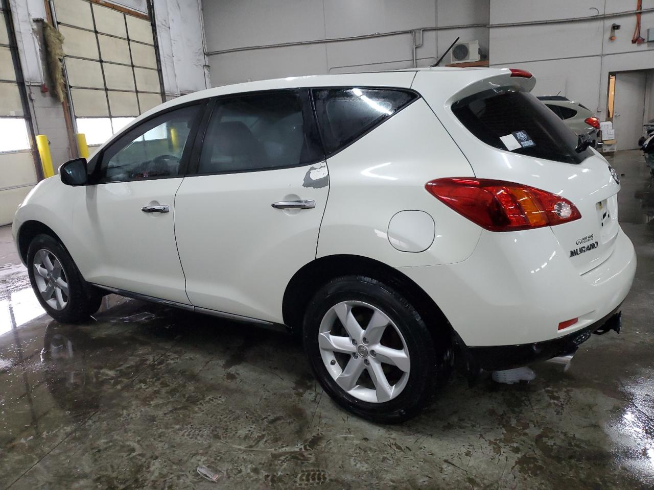 2009 Nissan Murano - Image 2