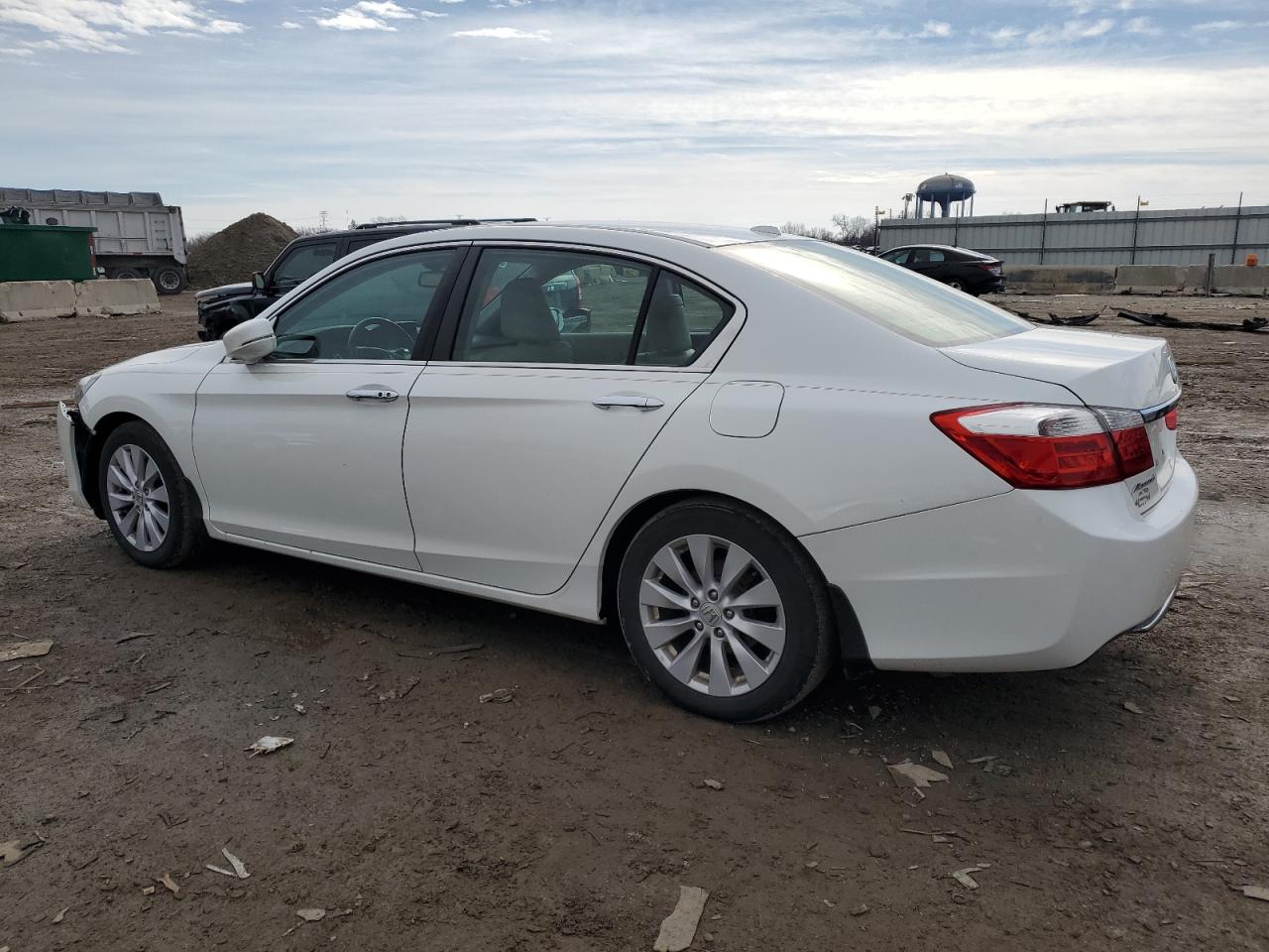 2013 Honda Accord - Image 2
