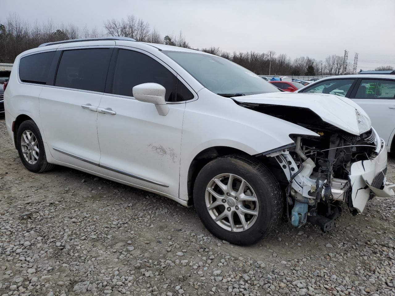 2020 Chrysler Pacifica - Image 4