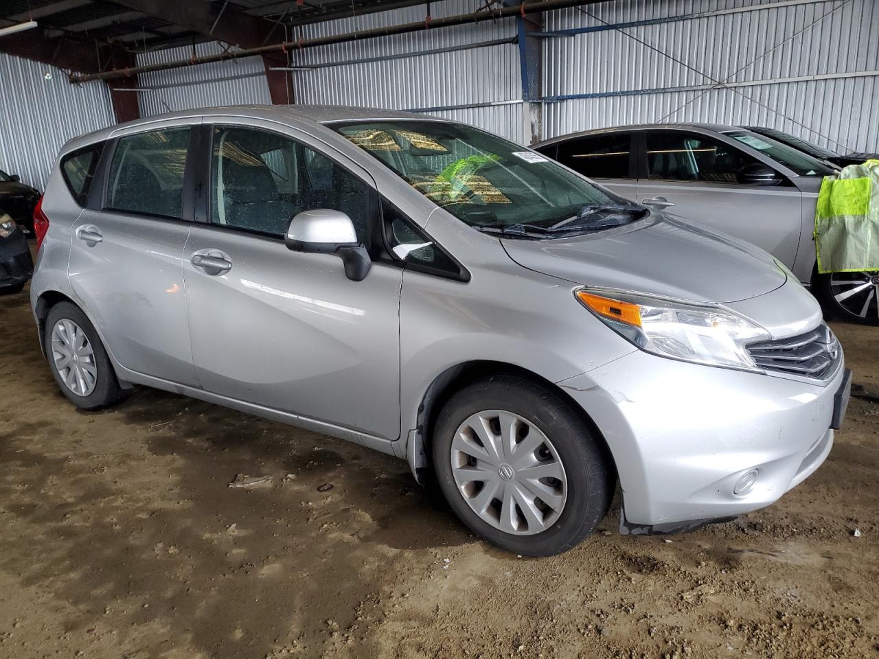 2014 Nissan Versa - Image 4