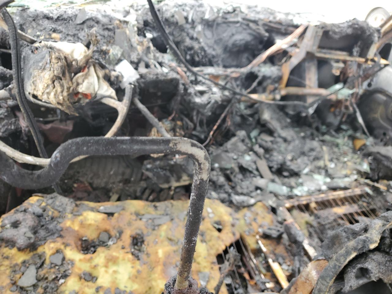 1998 Chevrolet Gmt-400 K1500 VIN: 2GCEK19R9W1107875 Lot: 44901355